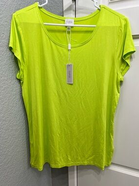 Cupio NWT neon lime scoop neck tee